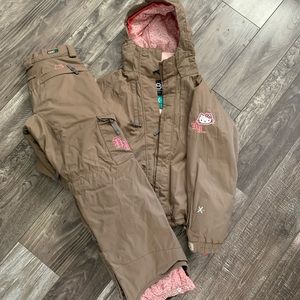 VINTAGE LIMITED EDITION- 686 x Hello Kitty snowboard/ski set